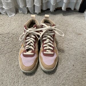 Veja Women's Sneakers in Pink and Tan